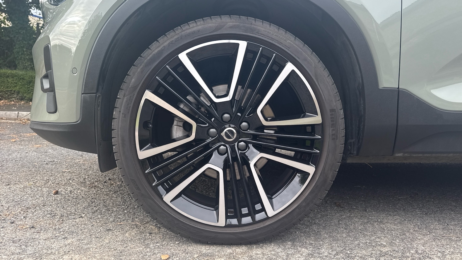 Used Volvo XC40 2025 for sale - 76037521: Photo 16