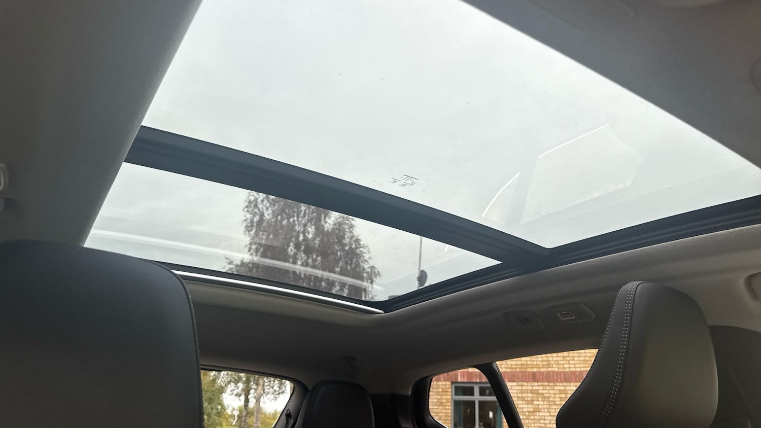 Used Volvo XC40 2025 for sale - 76037521: Photo 35