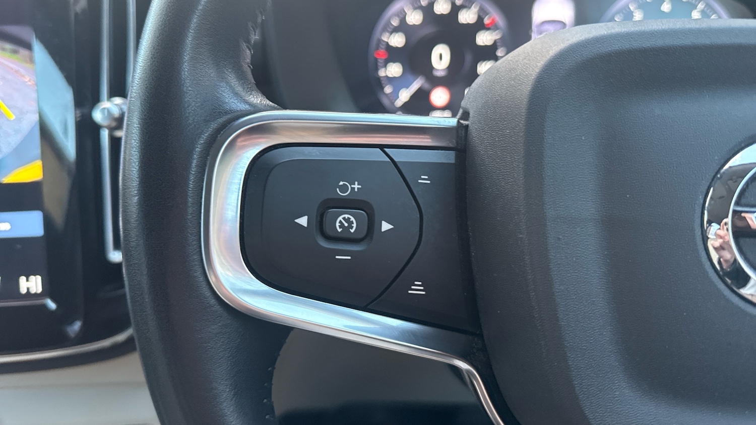 Used Volvo XC40 2020 for sale - 76653183: Photo 19