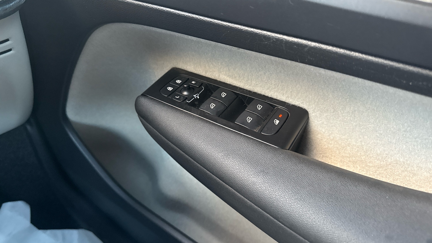 Used Volvo XC40 2020 for sale - 76653183: Photo 22