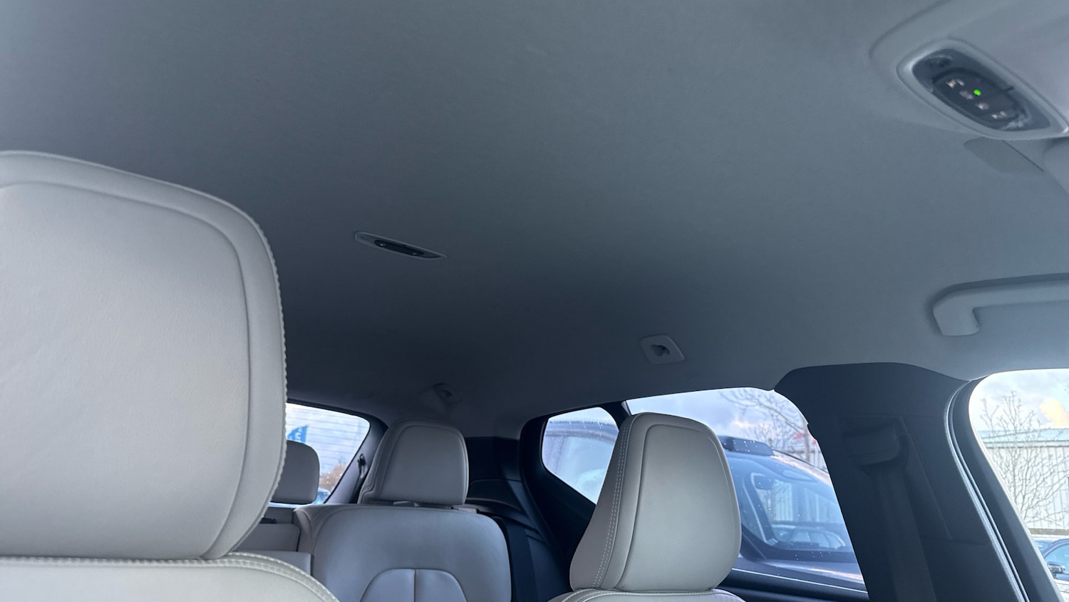 Used Volvo XC40 2020 for sale - 76653183: Photo 27