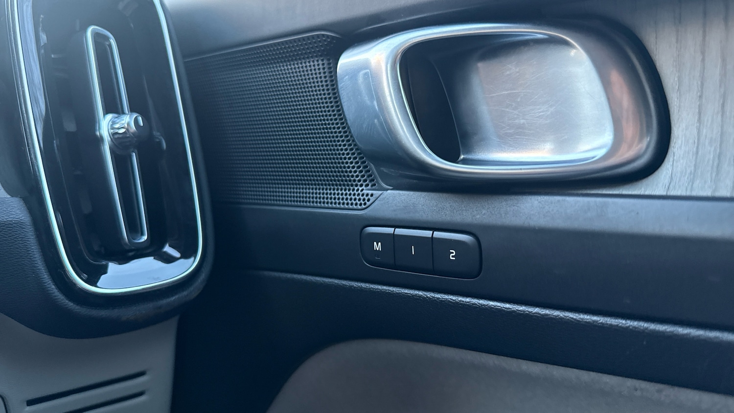 Used Volvo XC40 2020 for sale - 76653183: Photo 31