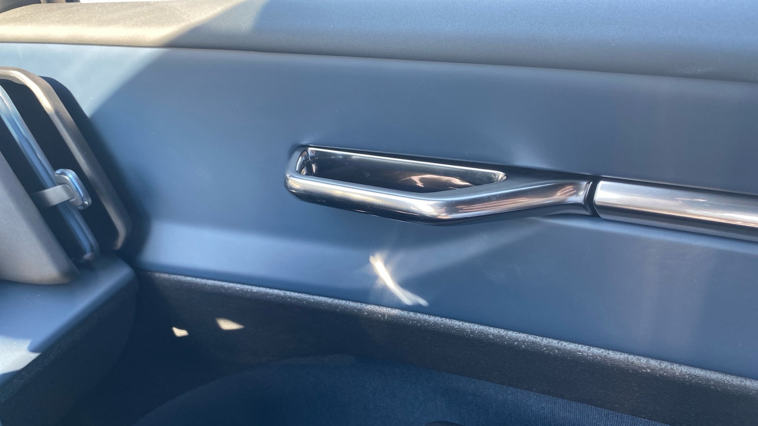 Used Volvo EX30 2025 for sale - 76653215: Photo 15