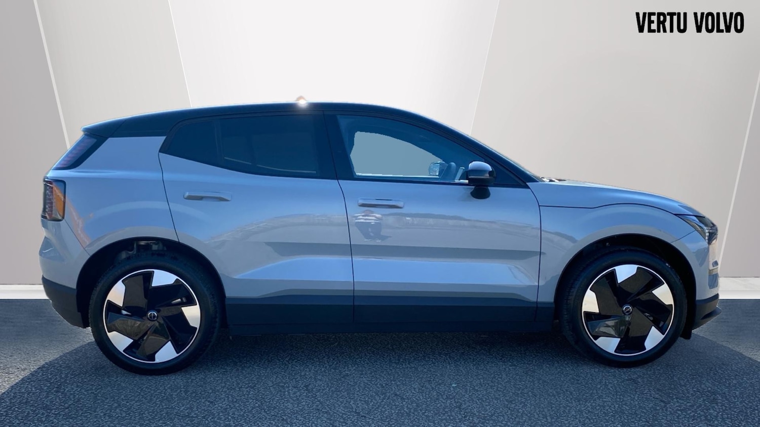 Used Volvo EX30 2025 for sale - 76653215: Photo 3