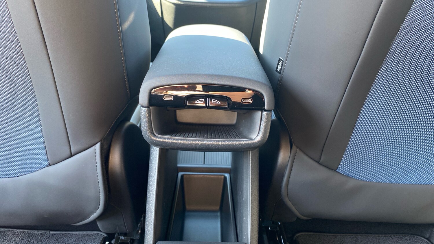 Used Volvo EX30 2025 for sale - 76653215: Photo 40