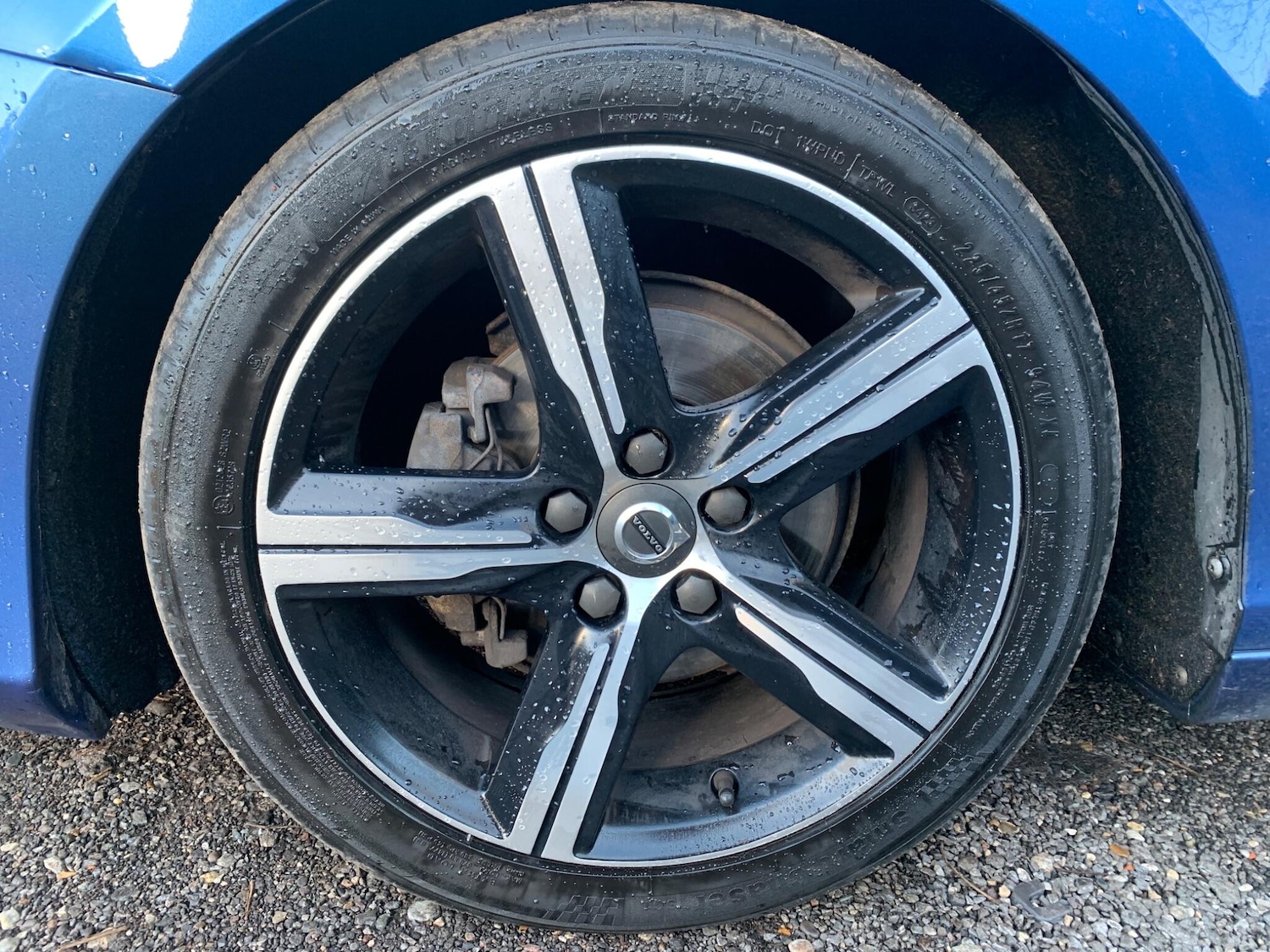 Used Volvo V40 2016 for sale - 76759291: Photo 32