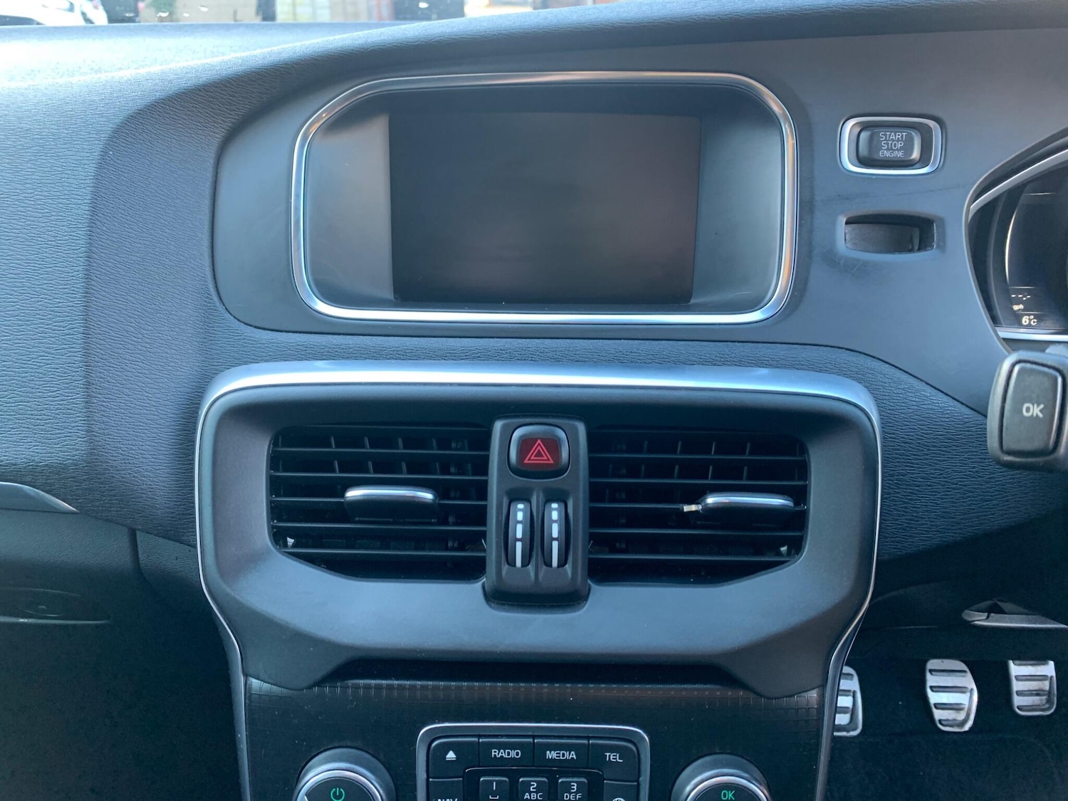 Used Volvo V40 2016 for sale - 76759291: Photo 33