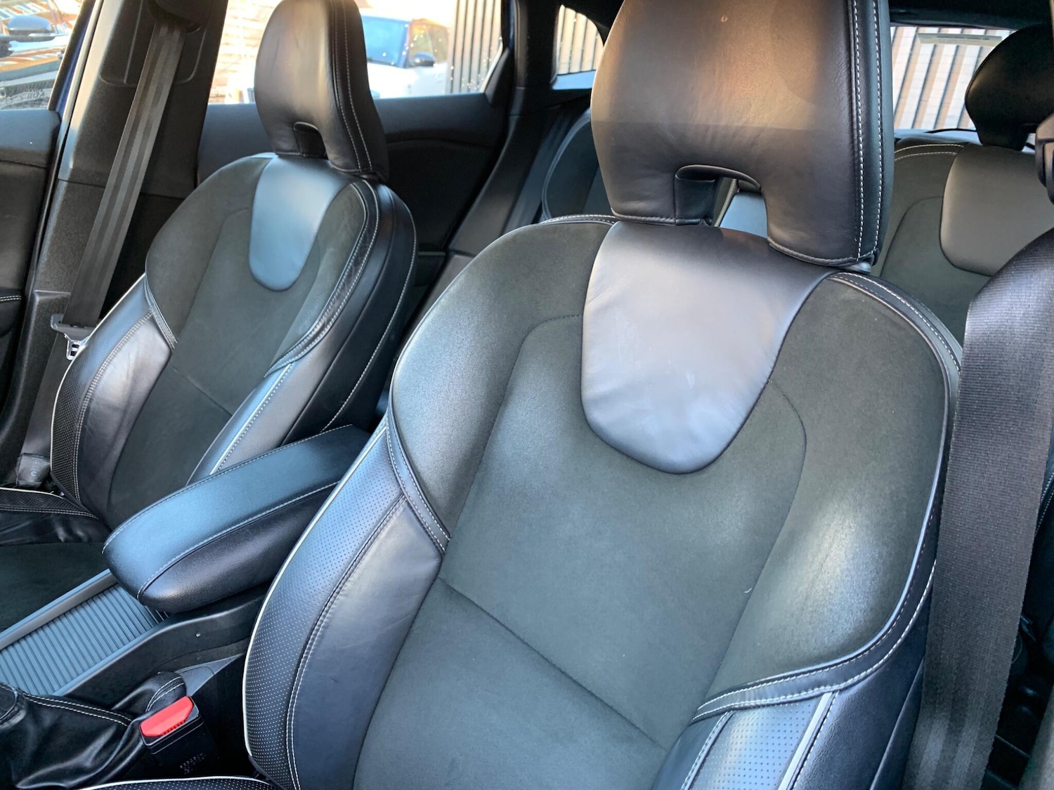 Used Volvo V40 2016 for sale - 76759291: Photo 44