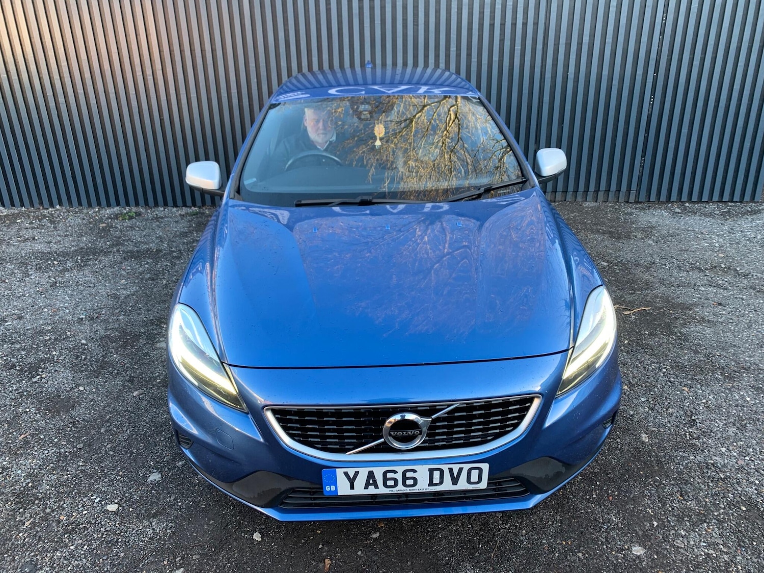 Used Volvo V40 2016 for sale - 76759291: Photo 7