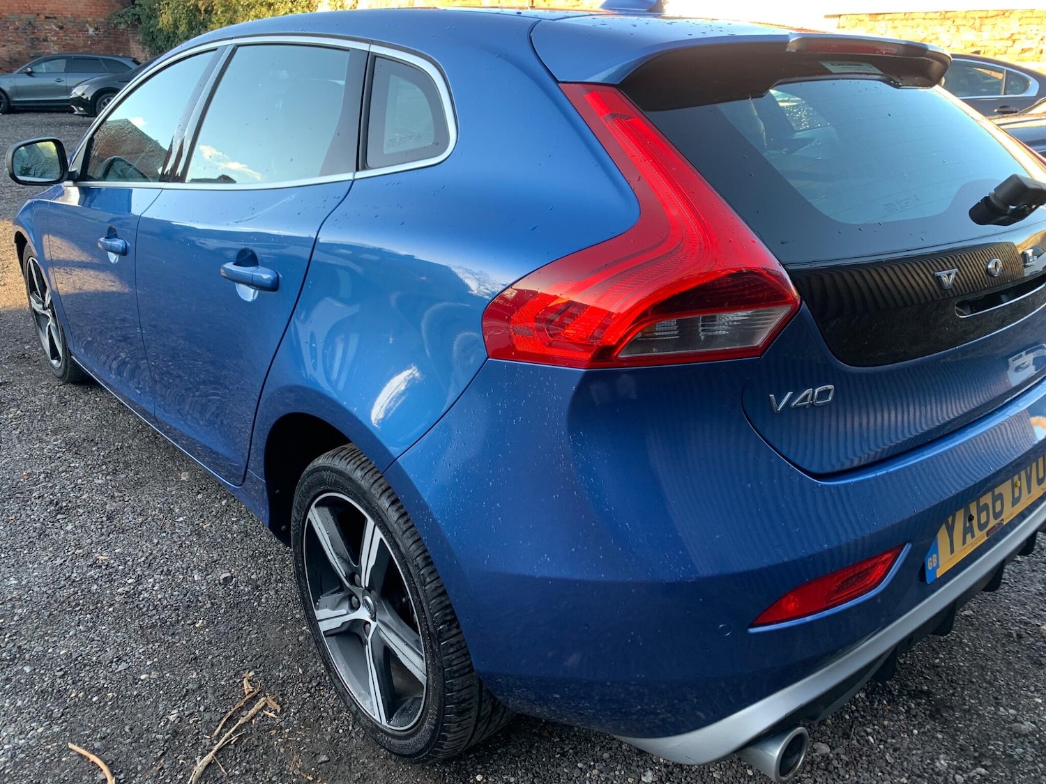 Used Volvo V40 2016 for sale - 76759291: Photo 9