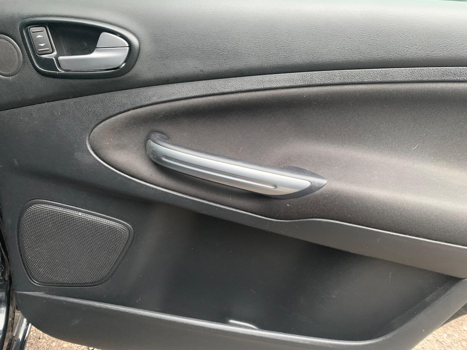 Used Ford Galaxy 2015 for sale - 77060421: Photo 27