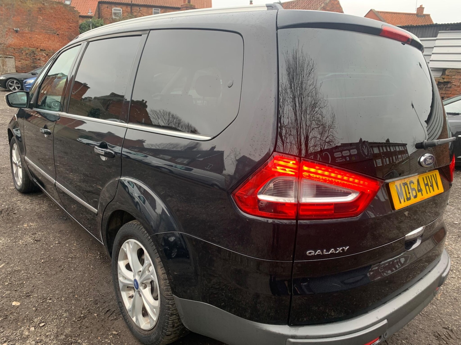 Used Ford Galaxy 2015 for sale - 77060421: Photo 8