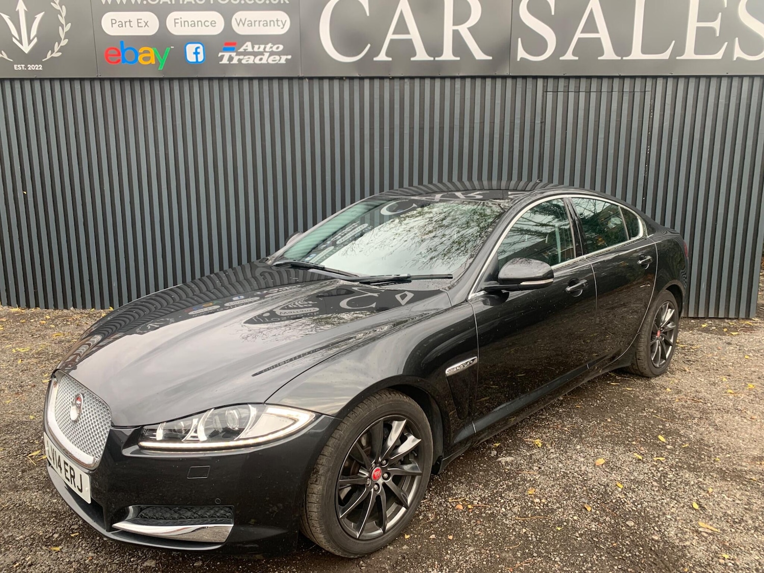 Used Jaguar XF 2014 for sale - 76484381: Photo 3