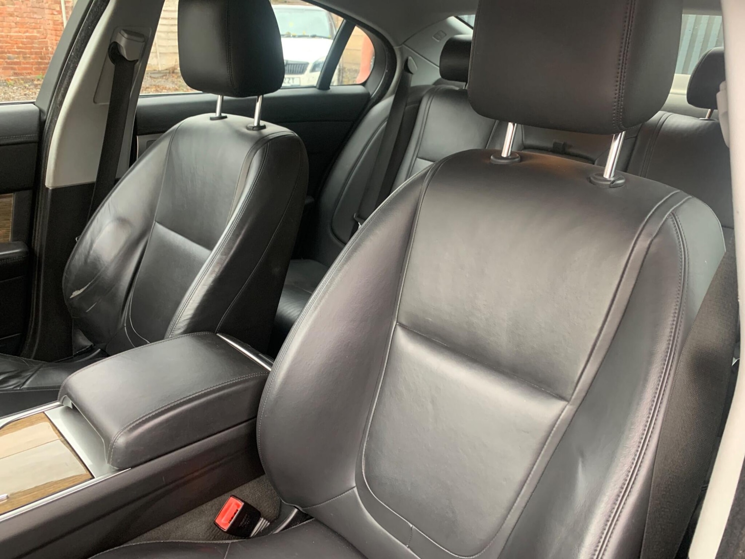 Used Jaguar XF 2014 for sale - 76484381: Photo 40