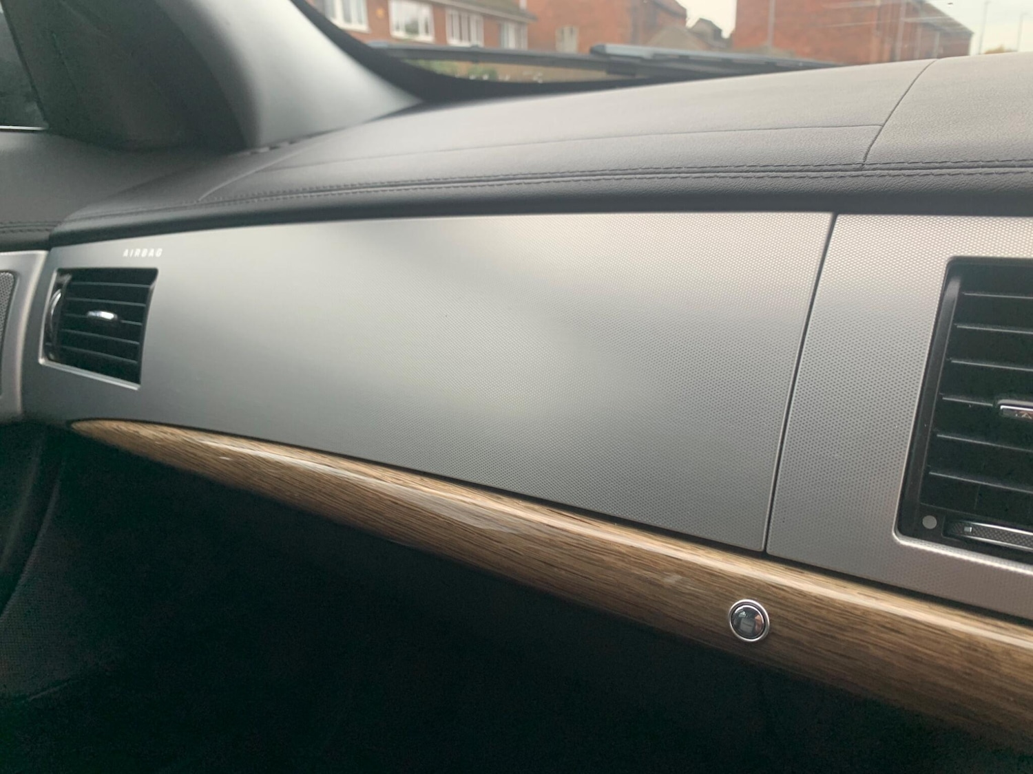 Used Jaguar XF 2014 for sale - 76484381: Photo 50