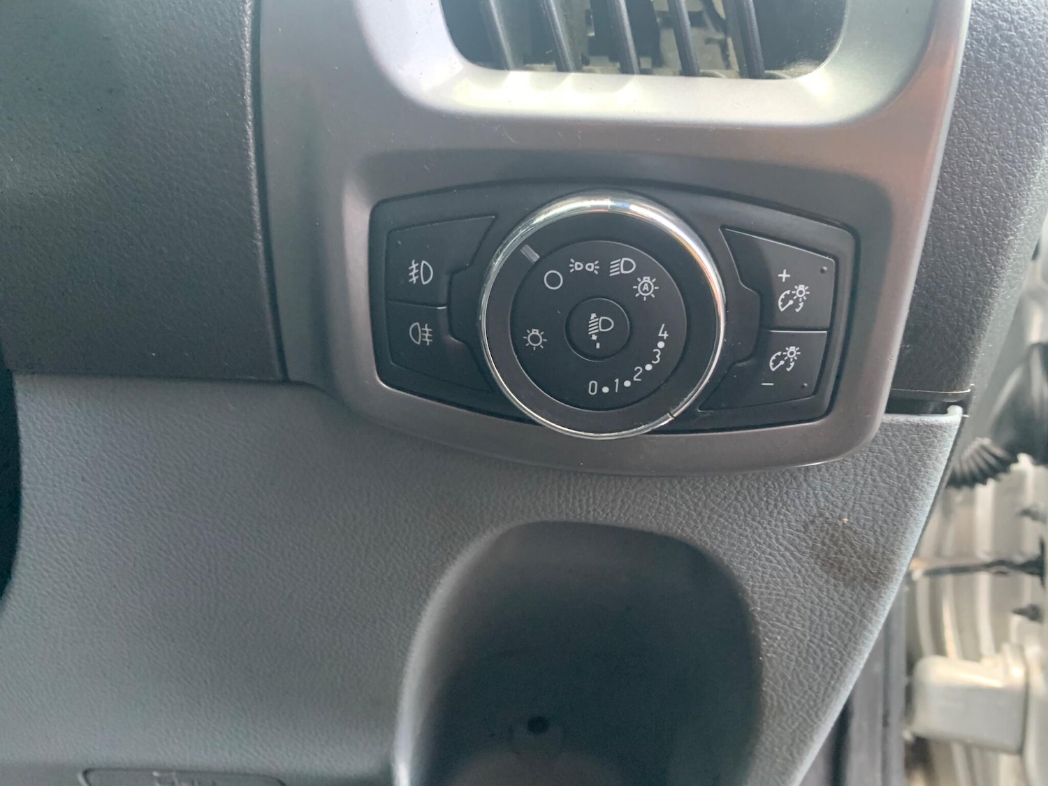 Used Ford Transit Custom 2017 for sale - 77015451: Photo 16