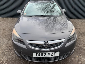 Used Vauxhall Astra 2012 for sale - 77709749: Photo