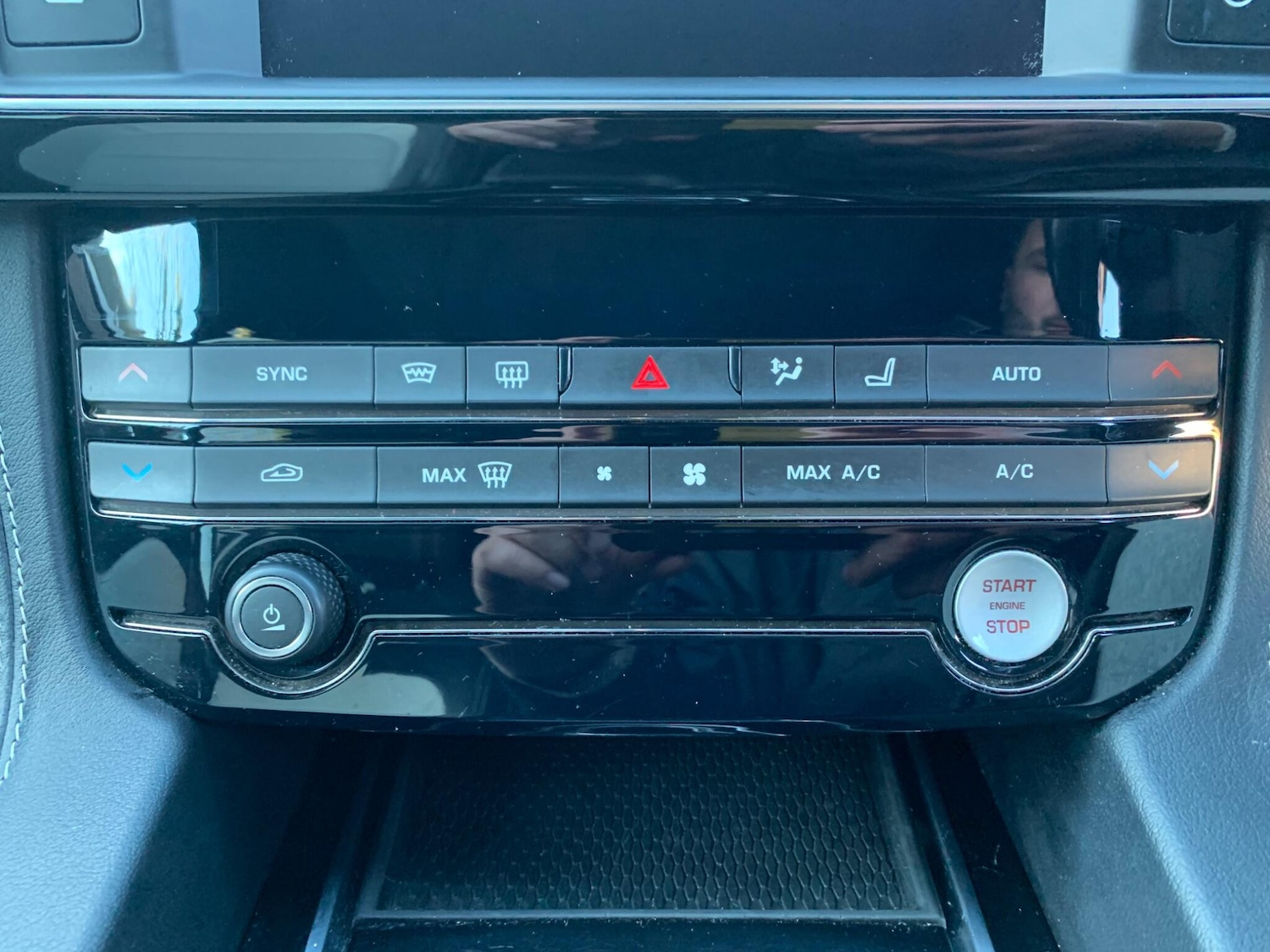 Used Jaguar F-Pace 2016 for sale - 76759717: Photo 32