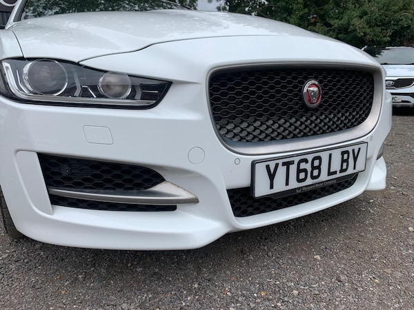Used Jaguar XE 2018 for sale - 75681941: Photo 13
