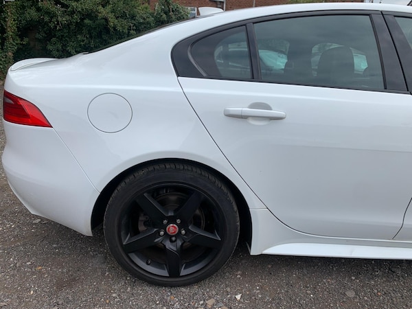 Used Jaguar XE 2018 for sale - 75681941: Photo 19