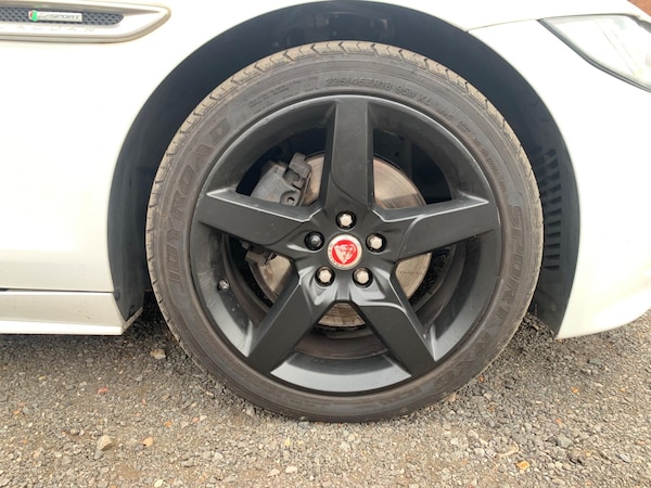 Used Jaguar XE 2018 for sale - 75681941: Photo 24