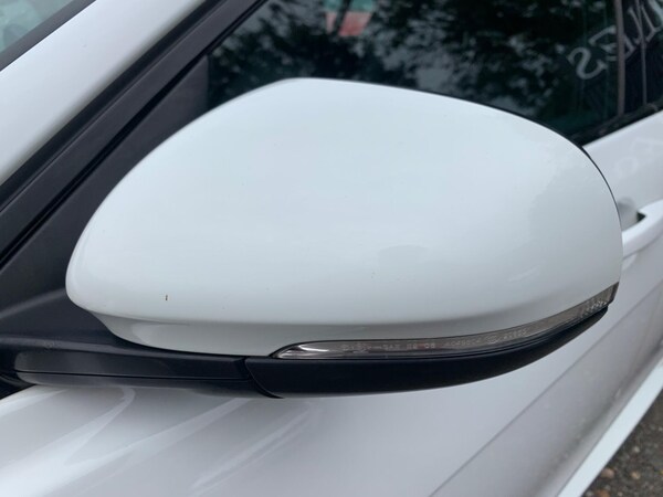 Used Jaguar XE 2018 for sale - 75681941: Photo 26
