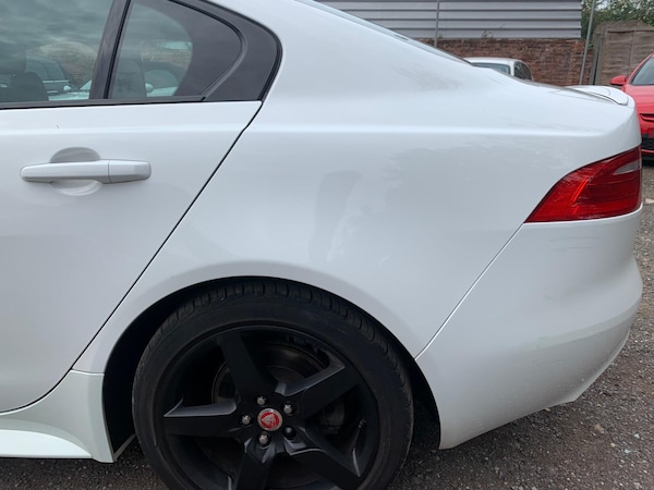 Used Jaguar XE 2018 for sale - 75681941: Photo 27