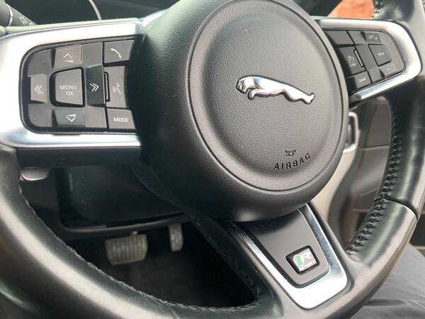 Used Jaguar XE 2018 for sale - 75681941: Photo 45