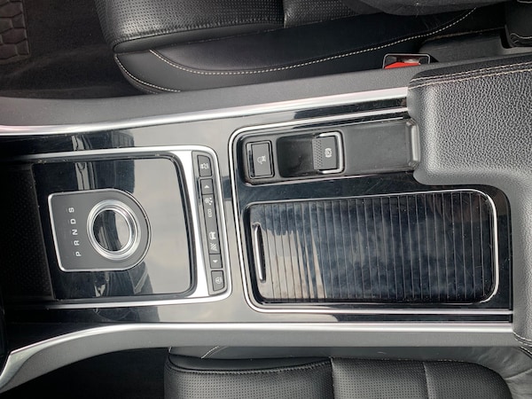 Used Jaguar XE 2018 for sale - 75681941: Photo 49