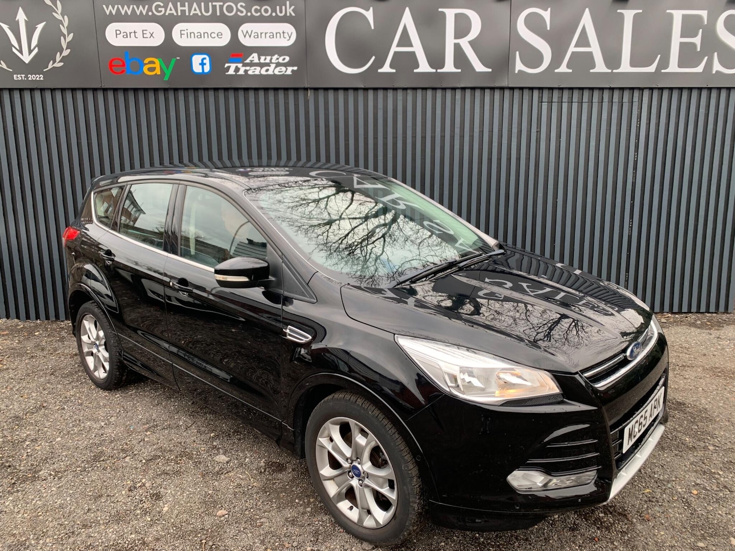 Used Ford Kuga 2015 for sale - 76597352: Photo 1