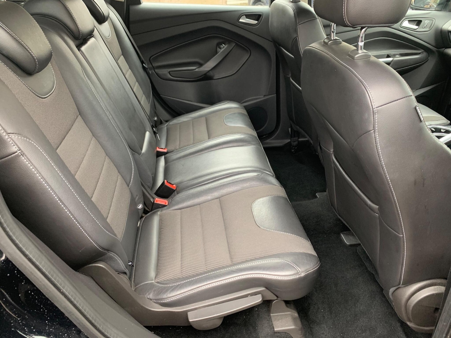 Used Ford Kuga 2015 for sale - 76597352: Photo 13