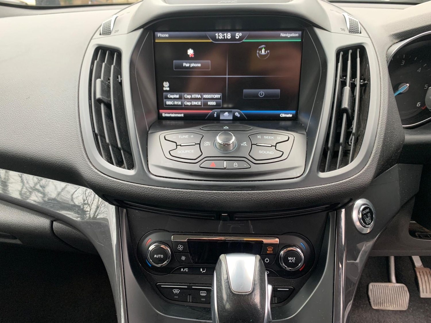 Used Ford Kuga 2015 for sale - 76597352: Photo 30