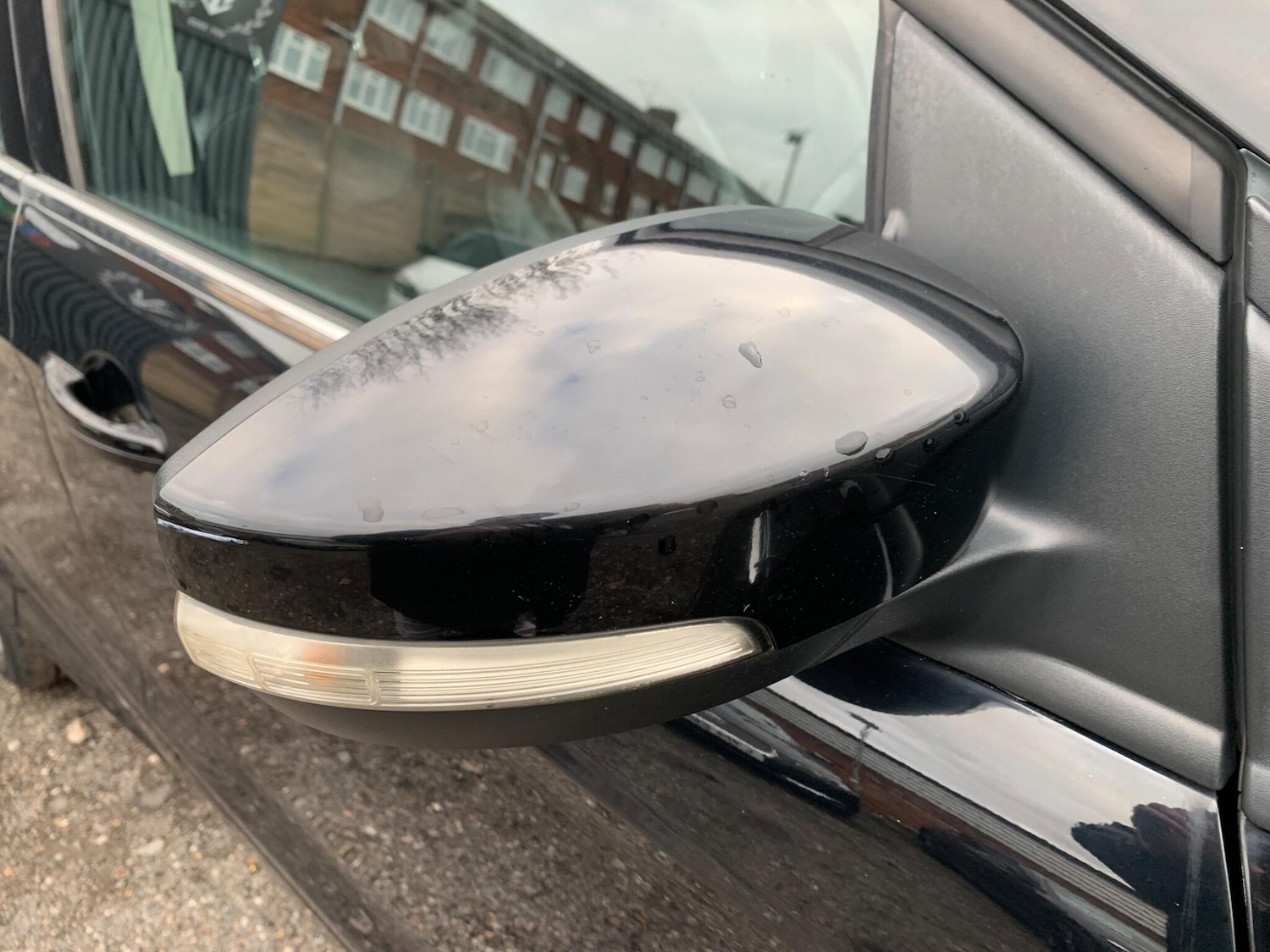 Used Ford Kuga 2015 for sale - 76597352: Photo 34