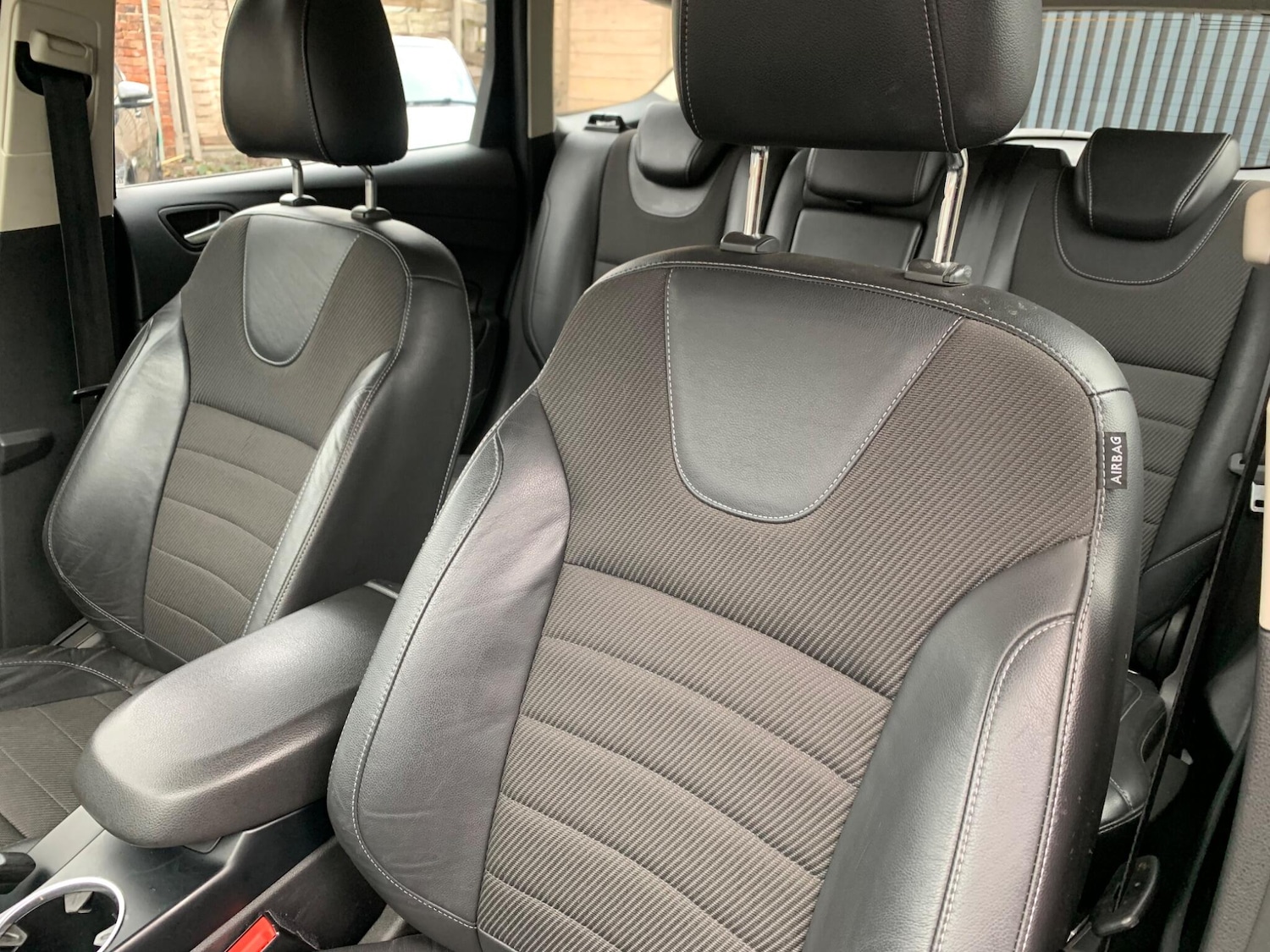 Used Ford Kuga 2015 for sale - 76597352: Photo 41