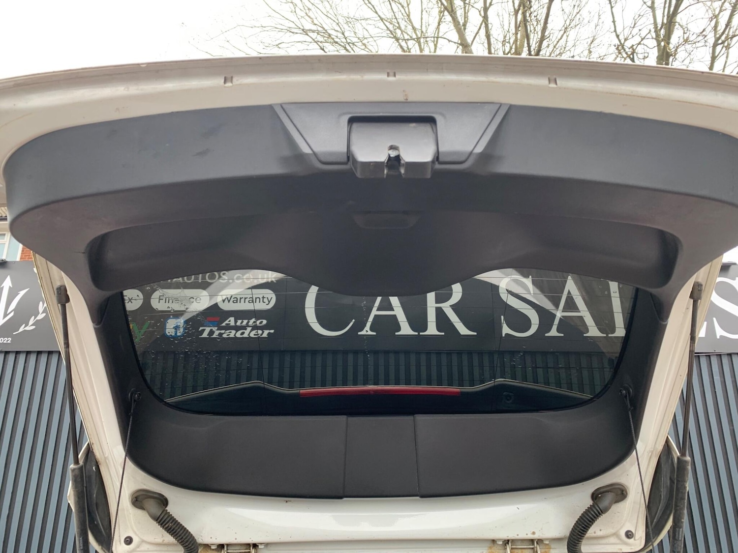 Used Volvo V40 2014 for sale - 78019842: Photo 45