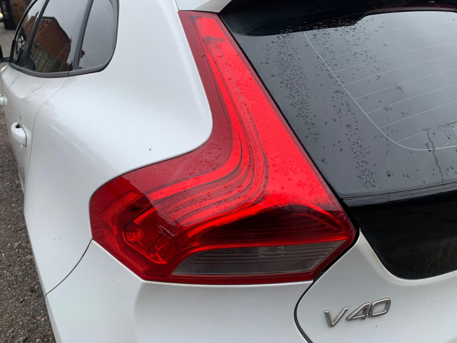 Used Volvo V40 2014 for sale - 78019842: Photo 47