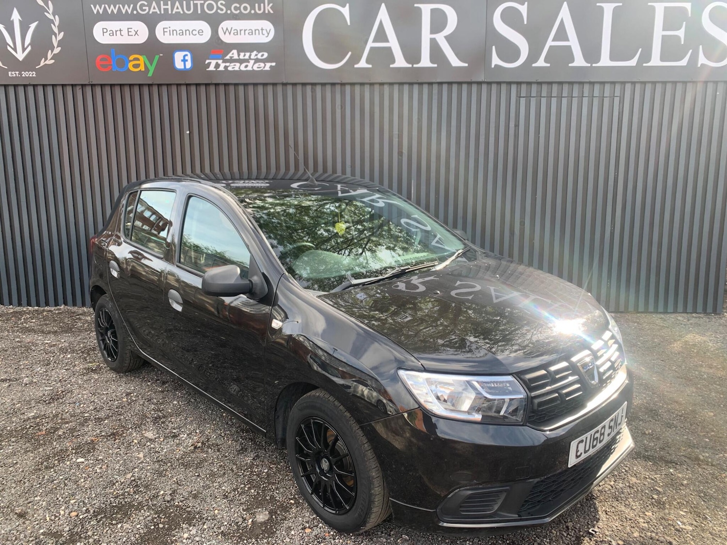 Used Dacia Sandero 2018 for sale - 75949903: Photo 1