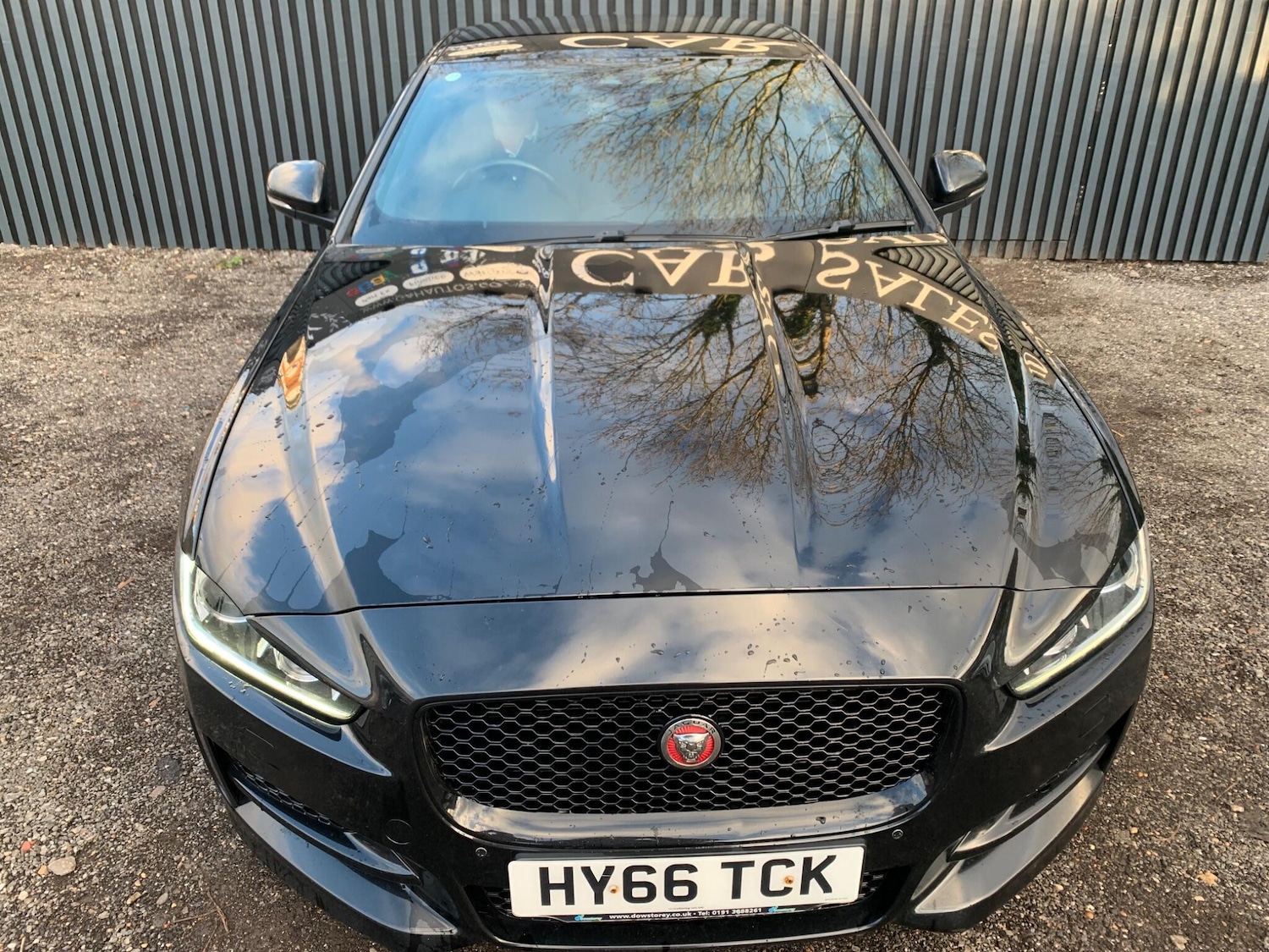 Used Jaguar XE 2016 for sale - 76759292: Photo 2