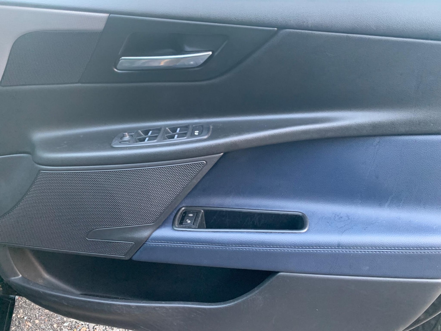 Used Jaguar XE 2016 for sale - 76759292: Photo 22