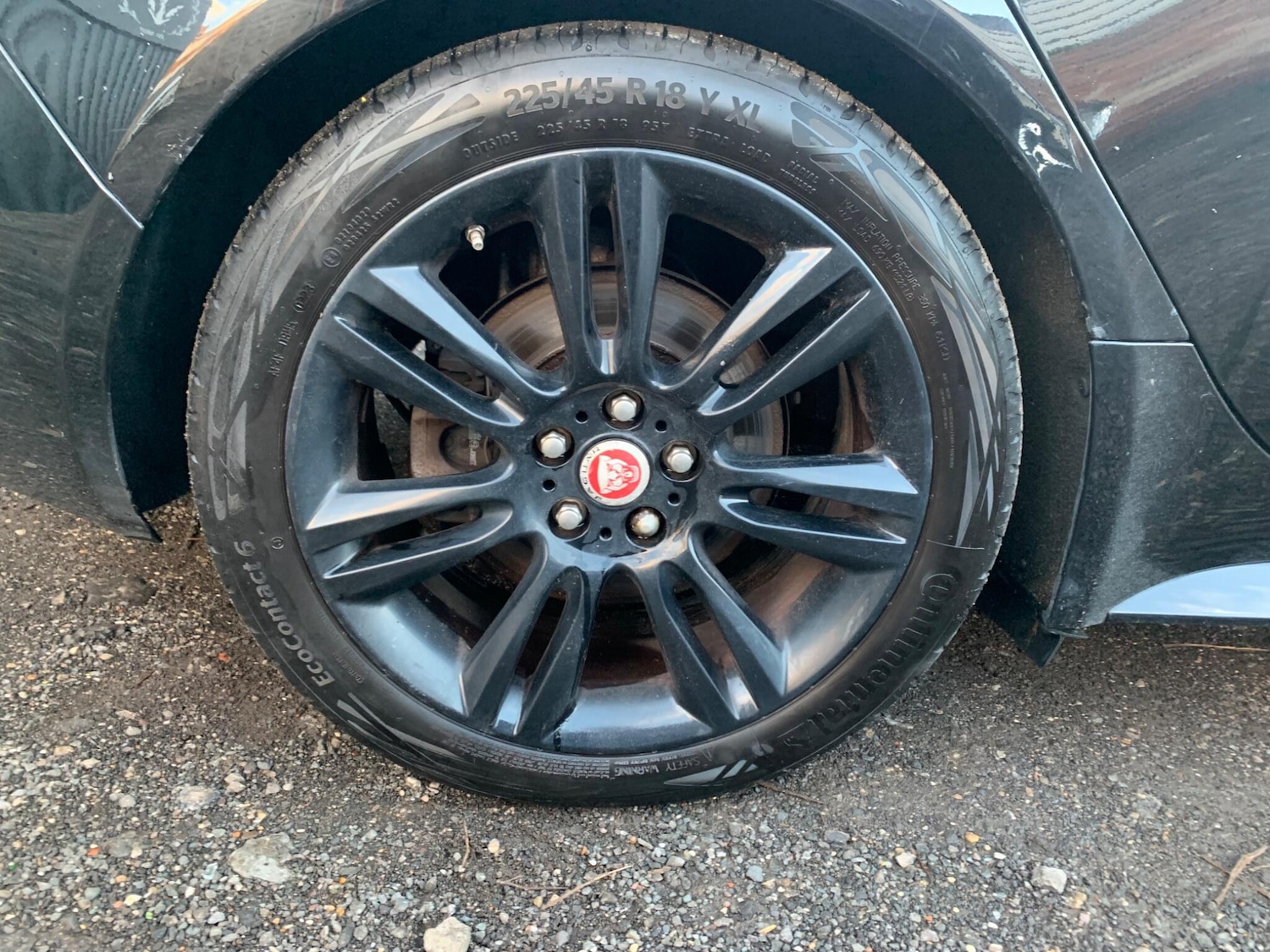 Used Jaguar XE 2016 for sale - 76759292: Photo 29