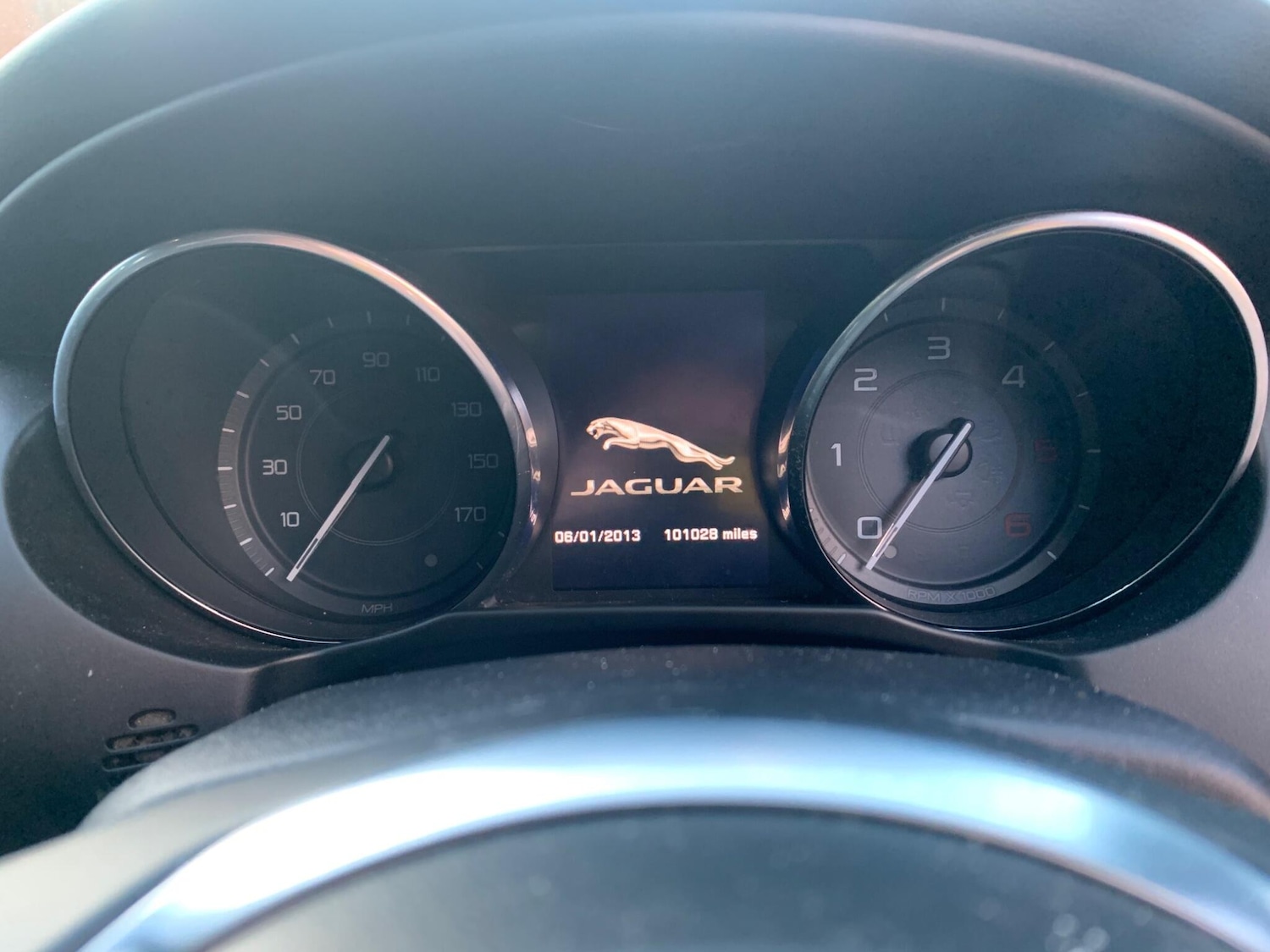 Used Jaguar XE 2016 for sale - 76759292: Photo 33