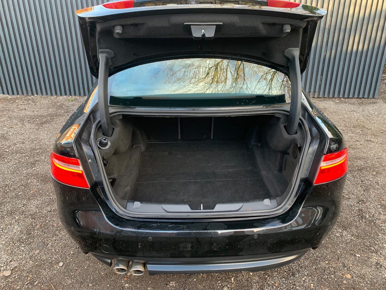 Used Jaguar XE 2016 for sale - 76759292: Photo 36