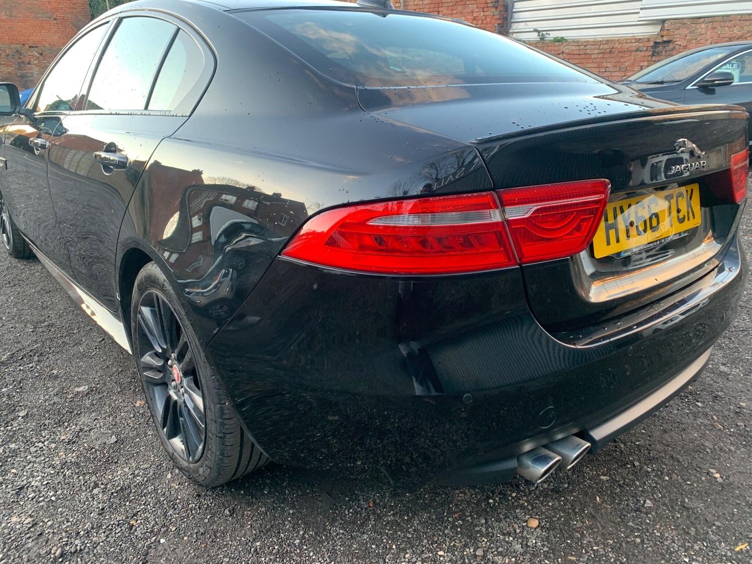 Used Jaguar XE 2016 for sale - 76759292: Photo 8