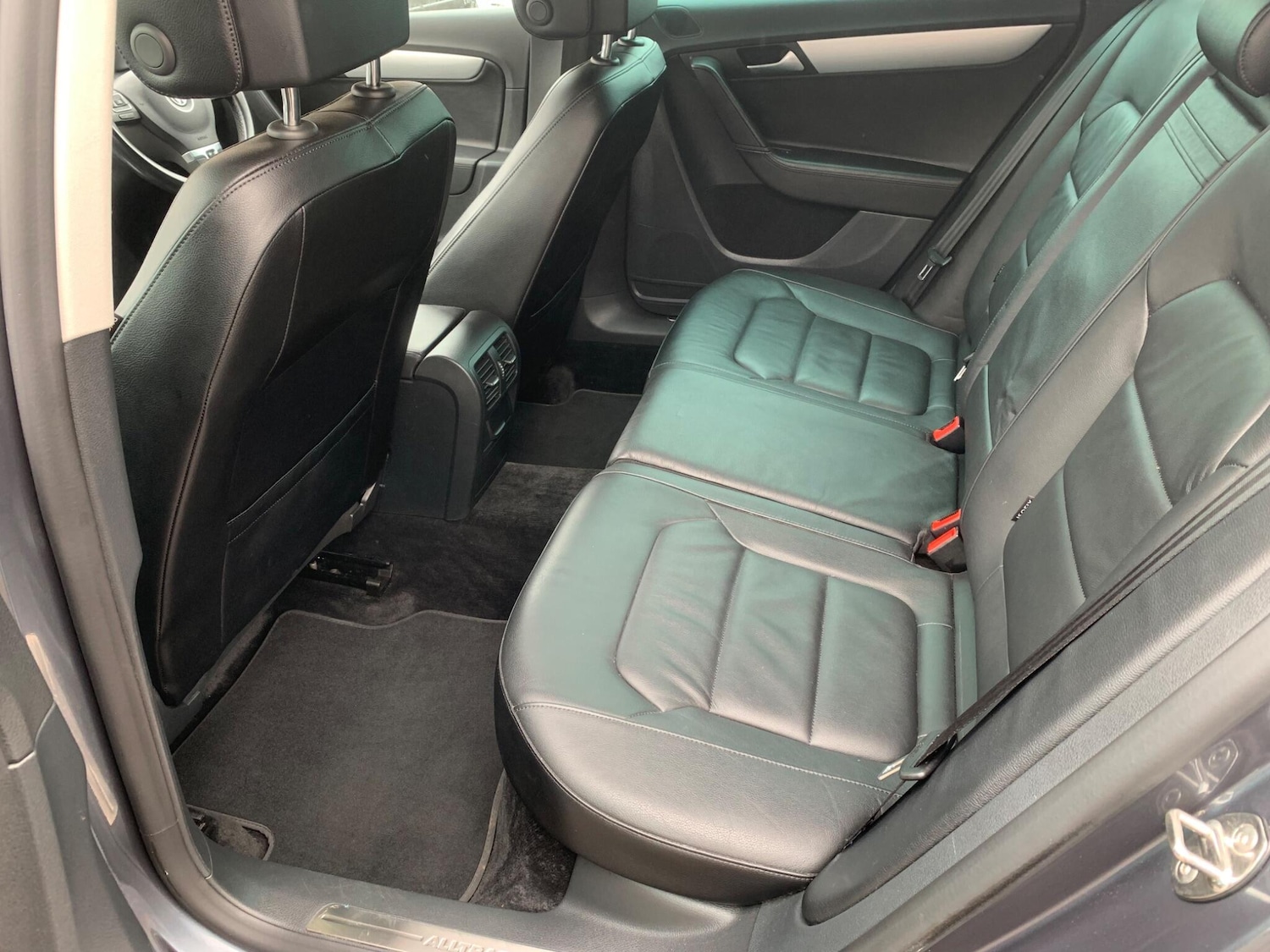 Used Volkswagen Passat 2014 for sale - 77957448: Photo 19