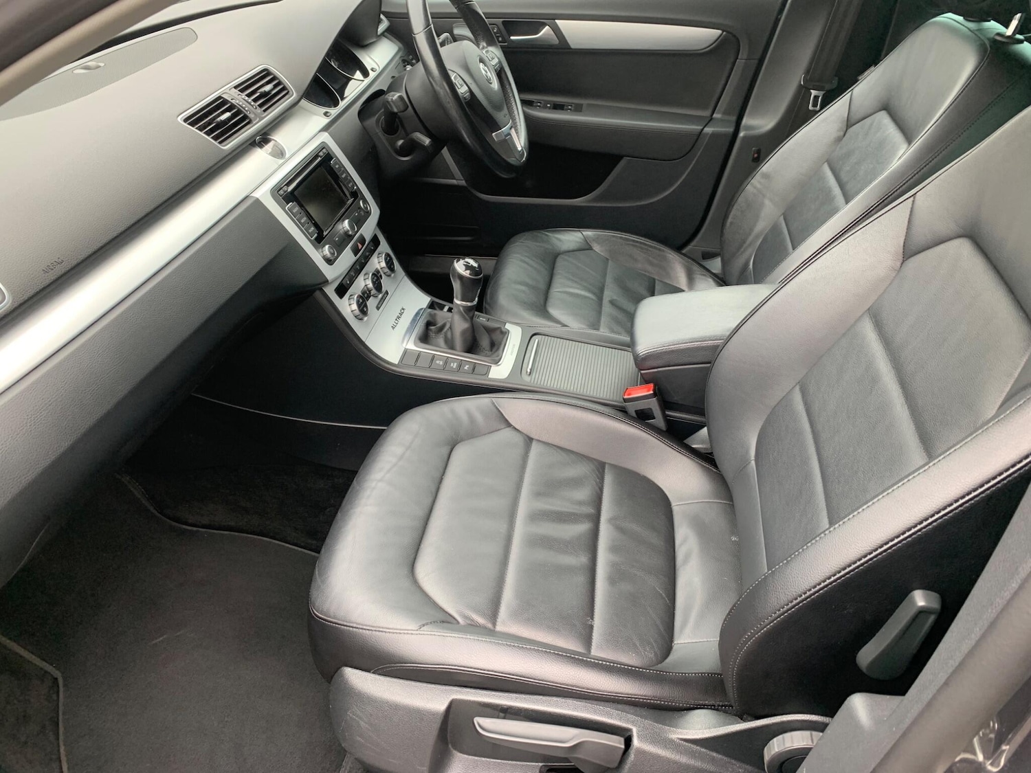 Used Volkswagen Passat 2014 for sale - 77957448: Photo 39