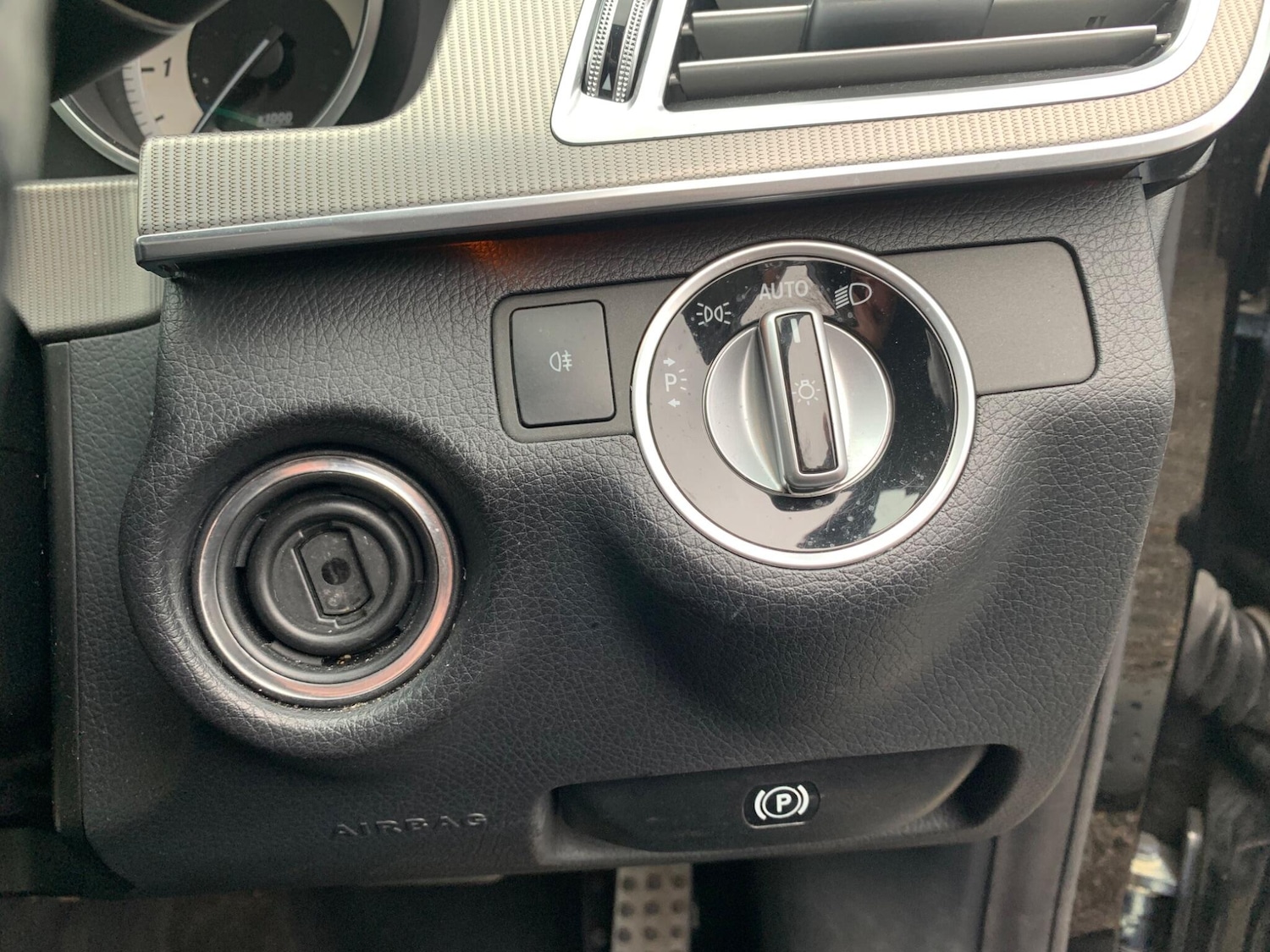 Used Mercedes-Benz E Class 2014 for sale - 77710025: Photo 23