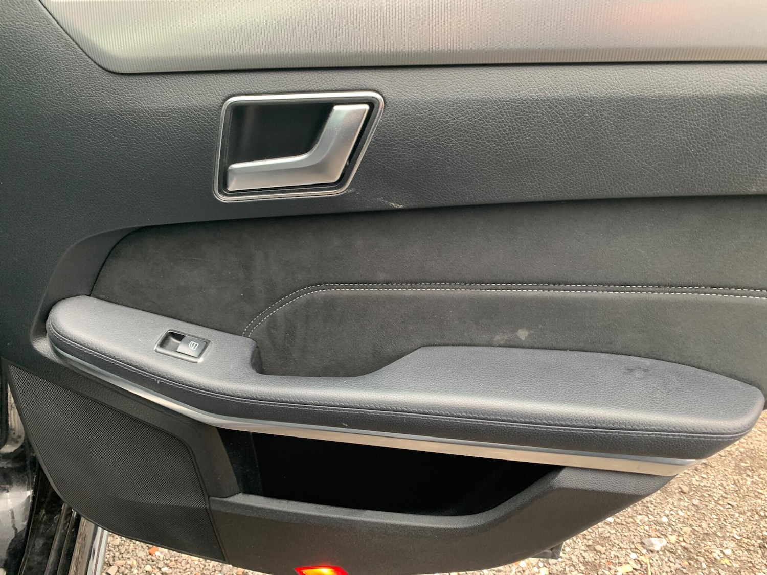 Used Mercedes-Benz E Class 2014 for sale - 77710025: Photo 25