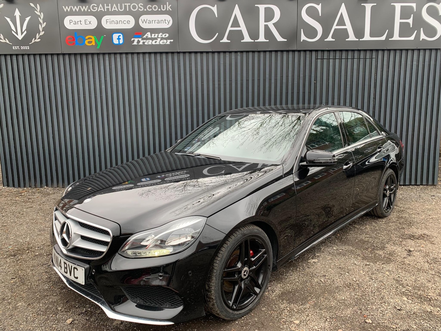 Used Mercedes-Benz E Class 2014 for sale - 77710025: Photo 3