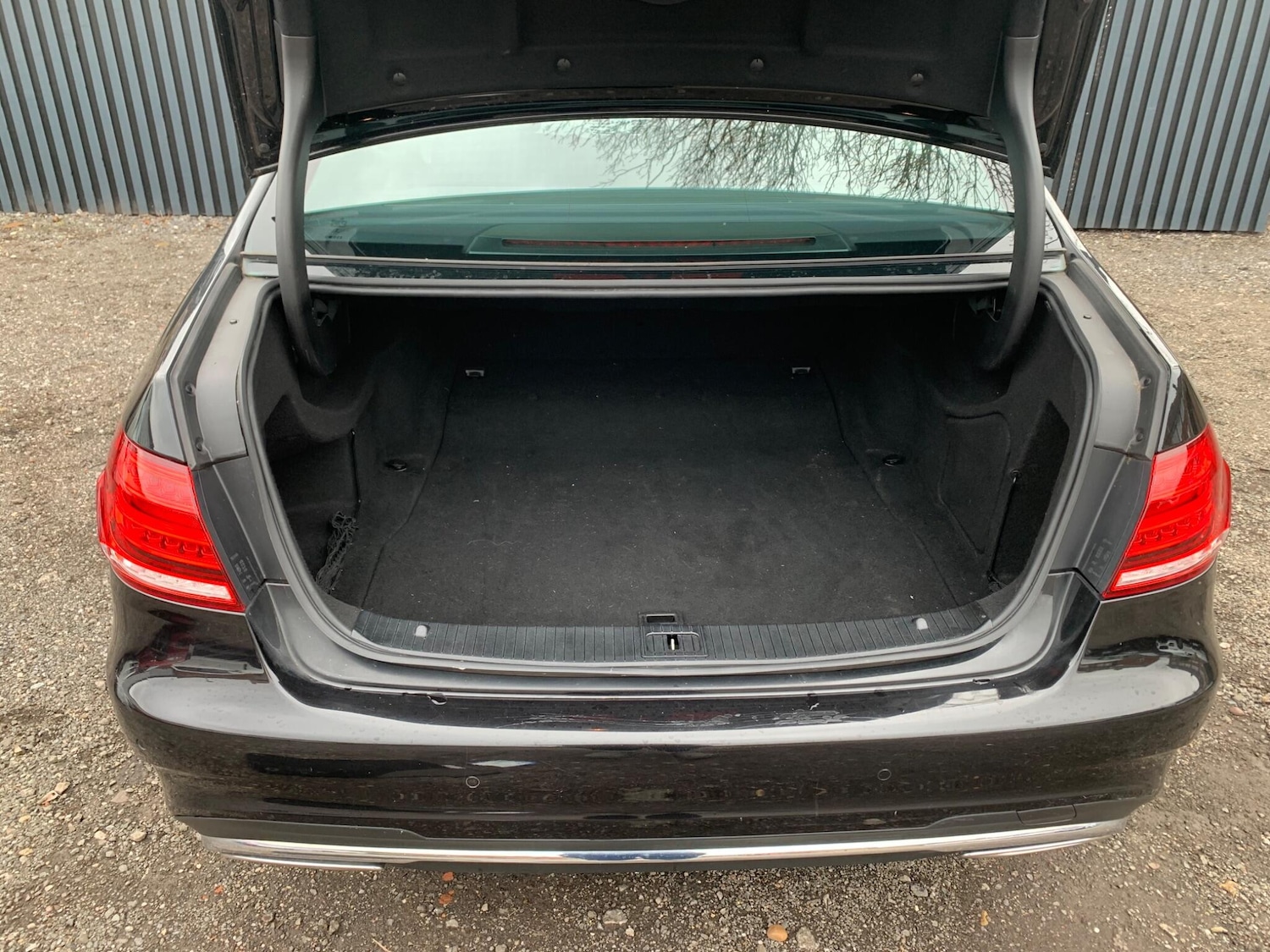 Used Mercedes-Benz E Class 2014 for sale - 77710025: Photo 37