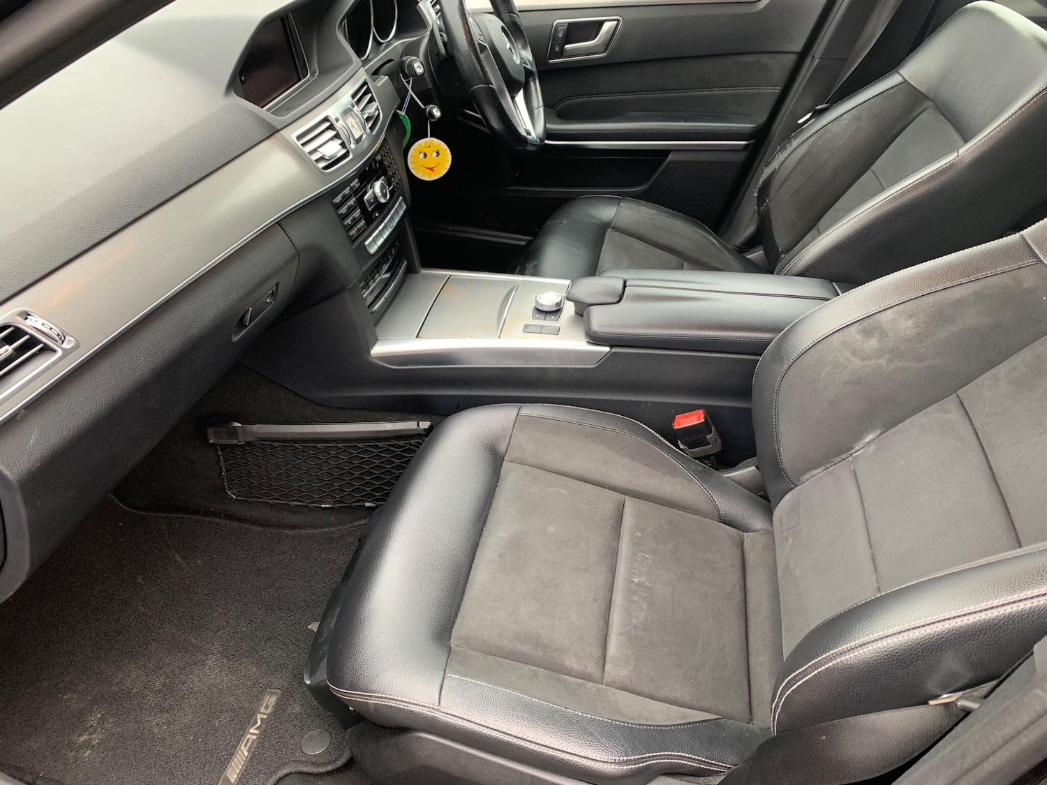 Used Mercedes-Benz E Class 2014 for sale - 77710025: Photo 41